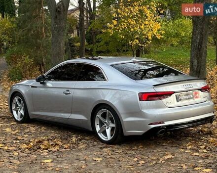 Серый Ауди А5, объемом двигателя 2 л и пробегом 129 тыс. км за 21990 $, фото 8 на Automoto.ua