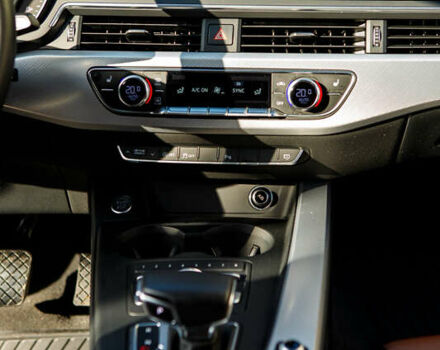 Серый Ауди А5, объемом двигателя 1.97 л и пробегом 25 тыс. км за 32500 $, фото 33 на Automoto.ua