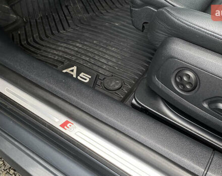 Сірий Ауді A5, об'ємом двигуна 2 л та пробігом 147 тис. км за 25700 $, фото 64 на Automoto.ua