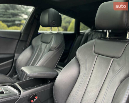 Сірий Ауді A5, об'ємом двигуна 2 л та пробігом 101 тис. км за 23900 $, фото 9 на Automoto.ua