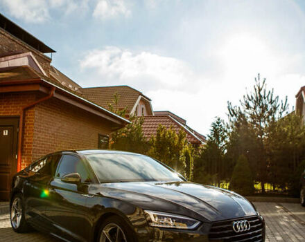 Серый Ауди А5, объемом двигателя 1.97 л и пробегом 25 тыс. км за 32500 $, фото 1 на Automoto.ua