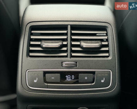 Сірий Ауді A5, об'ємом двигуна 2 л та пробігом 147 тис. км за 25700 $, фото 103 на Automoto.ua