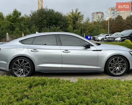 Сірий Ауді A5, об'ємом двигуна 2 л та пробігом 101 тис. км за 23900 $, фото 7 на Automoto.ua