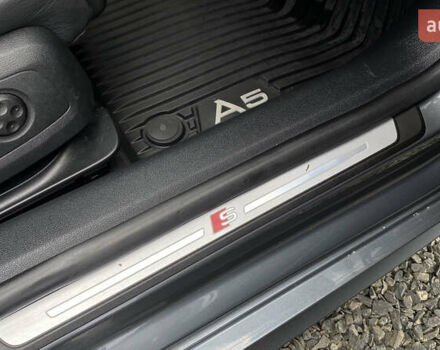 Сірий Ауді A5, об'ємом двигуна 2 л та пробігом 147 тис. км за 25700 $, фото 118 на Automoto.ua