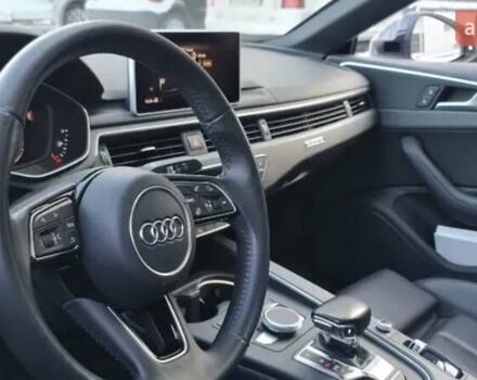 Сірий Ауді A5, об'ємом двигуна 2 л та пробігом 17 тис. км за 27450 $, фото 2 на Automoto.ua