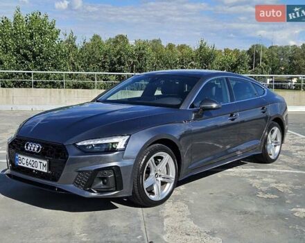 Серый Ауди А5, объемом двигателя 1.98 л и пробегом 102 тыс. км за 29900 $, фото 1 на Automoto.ua