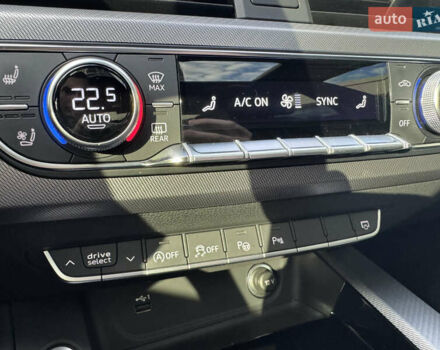 Сірий Ауді A5, об'ємом двигуна 1.98 л та пробігом 32 тис. км за 35700 $, фото 24 на Automoto.ua