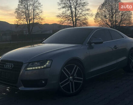 Серый Ауди А5, объемом двигателя 2.7 л и пробегом 301 тыс. км за 8950 $, фото 1 на Automoto.ua