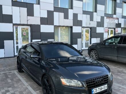 Ауди А5 2009 в Нежине на Automoto.ua Серый Ауди А5, объемом двигателя 2 л и пробегом 220 тыс. км за 10900 $, фото 1 на Automoto.ua