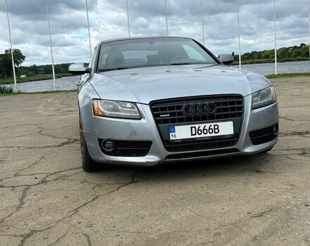 Сірий Ауді A5, об'ємом двигуна 2 л та пробігом 300 тис. км за 10200 $, фото 1 на Automoto.ua