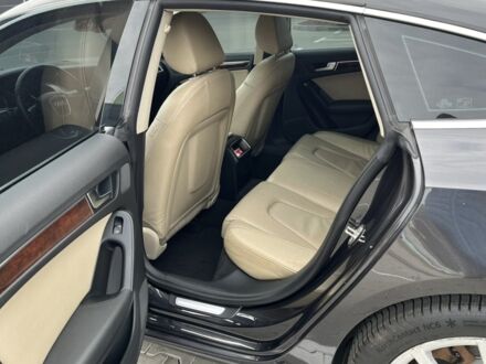 Ауді A5 2010 у Києві на Automoto.ua Сірий Ауді A5, об'ємом двигуна 1.98 л та пробігом 0 тис. км за 10300 $, фото 1 на Automoto.ua