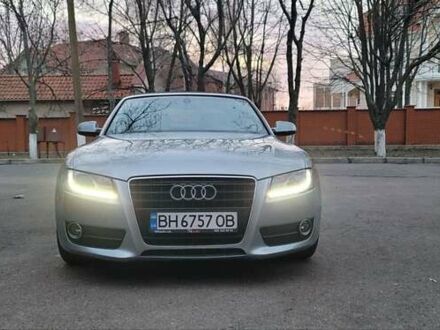 Ауди А5 2010 в Одессе на Automoto.ua Серый Ауди А5, объемом двигателя 2 л и пробегом 129 тыс. км за 9900 $, фото 1 на Automoto.ua