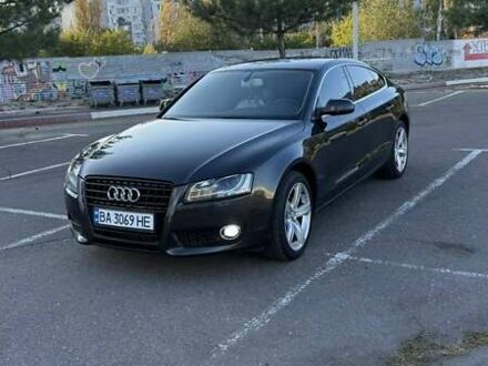 Ауди А5 2011 в Николаеве на Automoto.ua Серый Ауди А5, объемом двигателя 1.8 л и пробегом 267 тыс. км за 10499 $, фото 1 на Automoto.ua