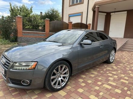 Ауди А5 2012 в Белой Церкве на Automoto.ua Серый Ауди А5, объемом двигателя 2 л и пробегом 230 тыс. км за 10300 $, фото 1 на Automoto.ua