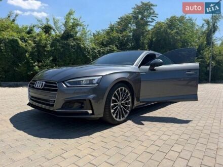 Сірий Ауді A5, об'ємом двигуна 2 л та пробігом 214 тис. км за 22500 $, фото 1 на Automoto.ua