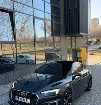 Серый Ауди А5, объемом двигателя 1.98 л и пробегом 169 тыс. км за 24999 $, фото 1 на Automoto.ua