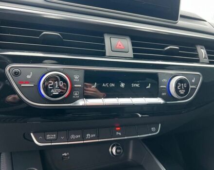 Синий Ауди А5, объемом двигателя 2 л и пробегом 100 тыс. км за 28840 $, фото 37 на Automoto.ua