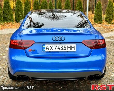 Синий Ауди А5, объемом двигателя 4.2 л и пробегом 217 тыс. км за 13000 $, фото 5 на Automoto.ua