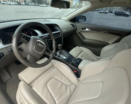 Синій Ауді A5, об'ємом двигуна 1.98 л та пробігом 135 тис. км за 9499 $, фото 24 на Automoto.ua