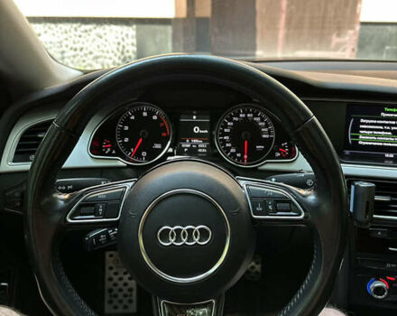 Синий Ауди А5, объемом двигателя 1.98 л и пробегом 124 тыс. км за 15000 $, фото 16 на Automoto.ua