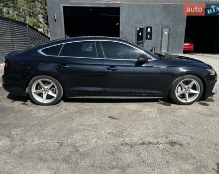 Синий Ауди А5, объемом двигателя 1.98 л и пробегом 152 тыс. км за 27000 $, фото 2 на Automoto.ua