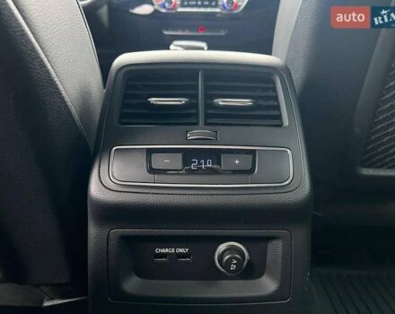 Синий Ауди А5, объемом двигателя 2 л и пробегом 100 тыс. км за 28890 $, фото 42 на Automoto.ua