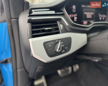 Синій Ауді A5, об'ємом двигуна 2 л та пробігом 59 тис. км за 32500 $, фото 37 на Automoto.ua