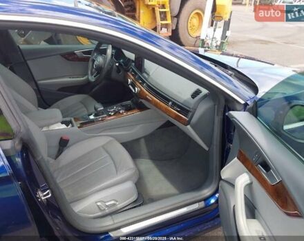 Синий Ауди А5, объемом двигателя 2 л и пробегом 63 тыс. км за 8500 $, фото 3 на Automoto.ua