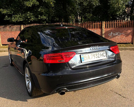Синий Ауди А5, объемом двигателя 1.8 л и пробегом 243 тыс. км за 15000 $, фото 1 на Automoto.ua