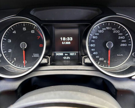 Синий Ауди А5, объемом двигателя 1.8 л и пробегом 243 тыс. км за 15000 $, фото 6 на Automoto.ua