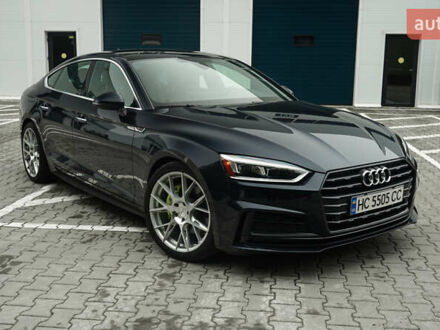Ауди А5 2018 в Львове на Automoto.ua Синий Ауди А5, объемом двигателя 1.98 л и пробегом 80 тыс. км за 27300 $, фото 1 на Automoto.ua