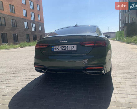 Зеленый Ауди А5, объемом двигателя 1.98 л и пробегом 77 тыс. км за 30000 $, фото 5 на Automoto.ua