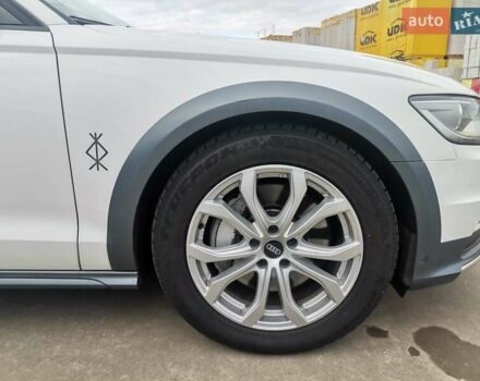 Білий Ауді A6 Allroad, об'ємом двигуна 3 л та пробігом 300 тис. км за 26000 $, фото 13 на Automoto.ua