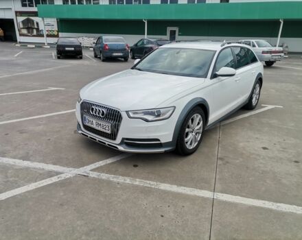 Ауди А6 Олроуд 2013 в Павлограде на Automoto.ua Белый Ауди А6 Олроуд, объемом двигателя 3 л и пробегом 300 тыс. км за 25999 $, фото 3 на Automoto.ua