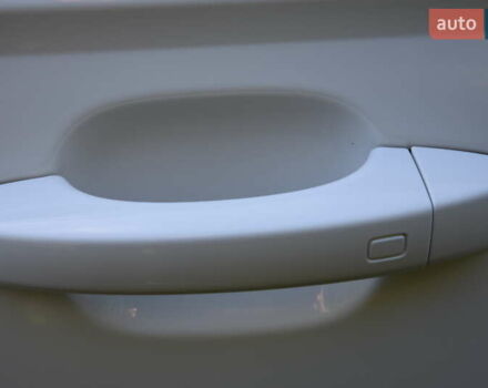 Белый Ауди А6 Олроуд, объемом двигателя 2.97 л и пробегом 256 тыс. км за 21900 $, фото 15 на Automoto.ua