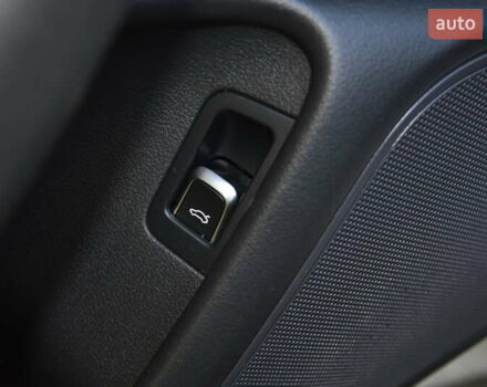 Белый Ауди А6 Олроуд, объемом двигателя 2.97 л и пробегом 256 тыс. км за 21900 $, фото 19 на Automoto.ua