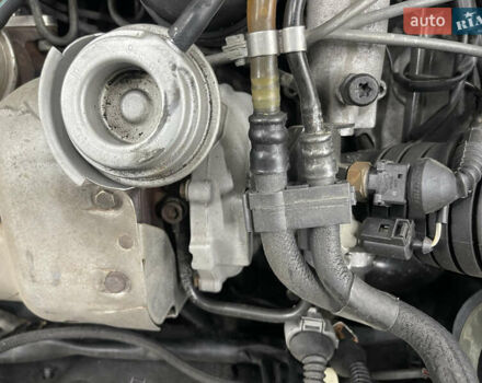 Ауді A6 Allroad 2002 у Києві на Automoto.ua Чорний Ауді A6 Allroad, об'ємом двигуна 2.5 л та пробігом 423 тис. км за 6500 $, фото 4 на Automoto.ua