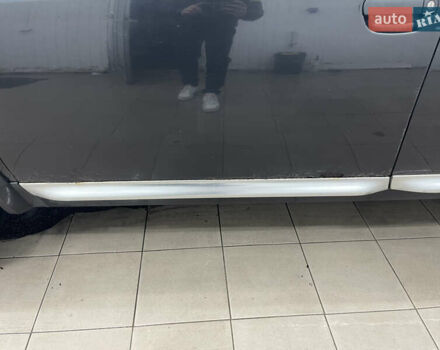 Ауді A6 Allroad 2002 у Києві на Automoto.ua Чорний Ауді A6 Allroad, об'ємом двигуна 2.5 л та пробігом 423 тис. км за 6500 $, фото 6 на Automoto.ua