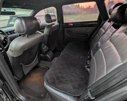 Ауди А6 Олроуд 2003 в Кременце на Automoto.ua Черный Ауди А6 Олроуд, объемом двигателя 2.5 л и пробегом 341 тыс. км за 6200 $, фото 14 на Automoto.ua