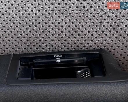 Черный Ауди А6 Олроуд, объемом двигателя 2.7 л и пробегом 305 тыс. км за 5000 $, фото 24 на Automoto.ua