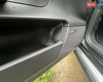 Черный Ауди А6 Олроуд, объемом двигателя 2.97 л и пробегом 293 тыс. км за 10750 $, фото 15 на Automoto.ua