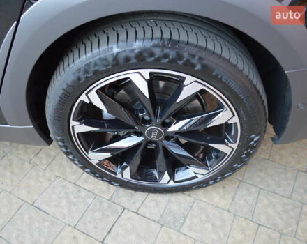 Чорний Ауді A6 Allroad, об'ємом двигуна 2 л та пробігом 11 тис. км за 57400 $, фото 3 на Automoto.ua