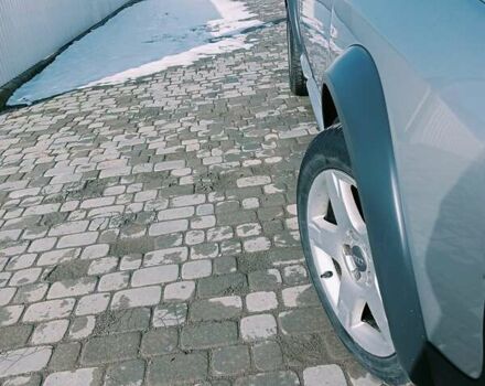 Серый Ауди А6 Олроуд, объемом двигателя 2.5 л и пробегом 400 тыс. км за 6500 $, фото 3 на Automoto.ua