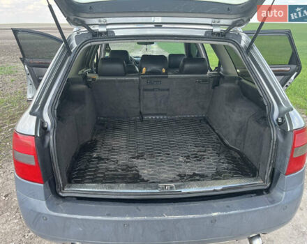 Серый Ауди А6 Олроуд, объемом двигателя 2.5 л и пробегом 384 тыс. км за 5350 $, фото 11 на Automoto.ua