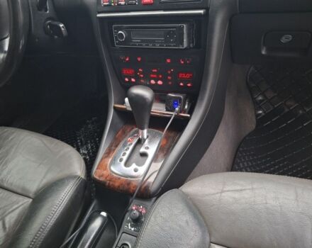 Серый Ауди А6 Олроуд, объемом двигателя 2.5 л и пробегом 300 тыс. км за 5850 $, фото 7 на Automoto.ua