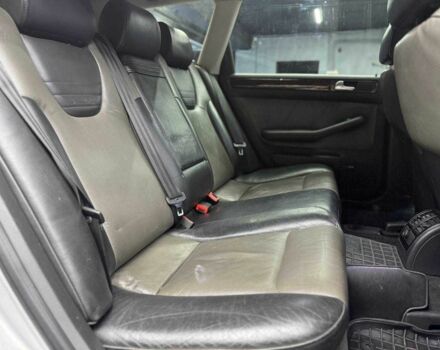 Серый Ауди А6 Олроуд, объемом двигателя 2.5 л и пробегом 377 тыс. км за 6300 $, фото 16 на Automoto.ua