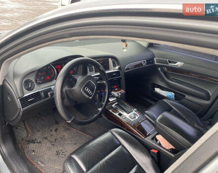 Серый Ауди А6 Олроуд, объемом двигателя 3 л и пробегом 303 тыс. км за 9000 $, фото 5 на Automoto.ua