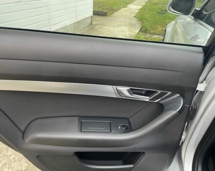 Серый Ауди А6 Олроуд, объемом двигателя 3 л и пробегом 300 тыс. км за 12200 $, фото 11 на Automoto.ua