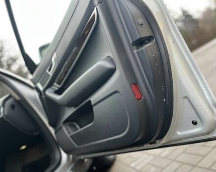 Сірий Ауді A6 Allroad, об'ємом двигуна 2.7 л та пробігом 200 тис. км за 8200 $, фото 12 на Automoto.ua