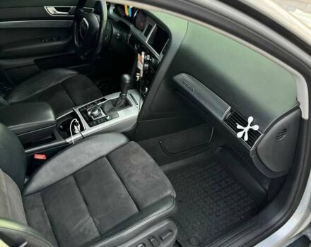 Серый Ауди А6 Олроуд, объемом двигателя 2.97 л и пробегом 303 тыс. км за 10500 $, фото 2 на Automoto.ua